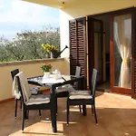 Lemon And Orange Appartement